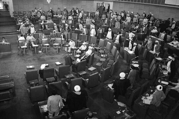 از مجلس «رییسجمهورساز» تا احیای پارلمان انقلابی