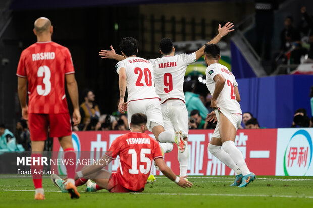 تصمیمات کادرفنی به تیم ملی لطمه زد/ چند بازیکن به پایان خط رسیدند