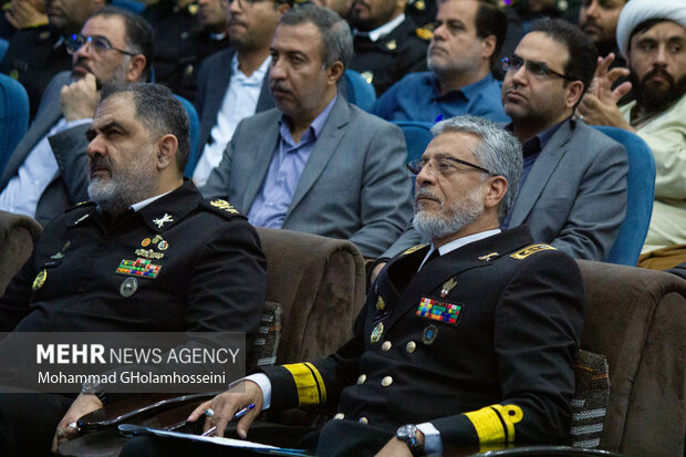 شبیهساز بالگرد AB-۲۱۲ در بوشهر رونمایی شد