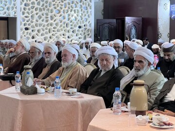 نشست ائمه جمعه شاخص اهل سنت کشور در تهران برگزار شد