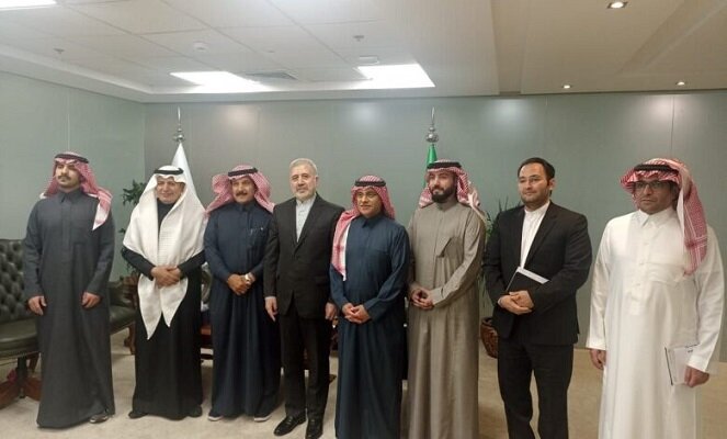 İran-Suudi Arabistan ticari ilişkileri Riyad'da ele alındı