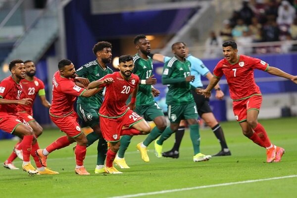 «مانچینی» در نیمه اول مغلوب «برانکو» شد/ برتری عمان برابر عربستان