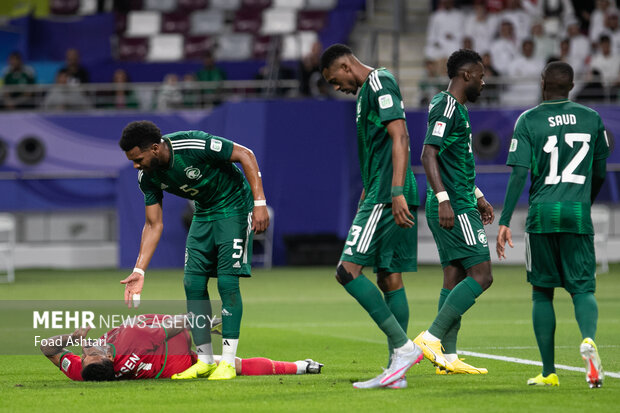 دیدار تیم‌های عربستان و عمان
