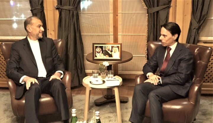 ایرانی وزیر خارجہ کی سعودی اور برطانوی وزرائے خارجہ سے ملاقات