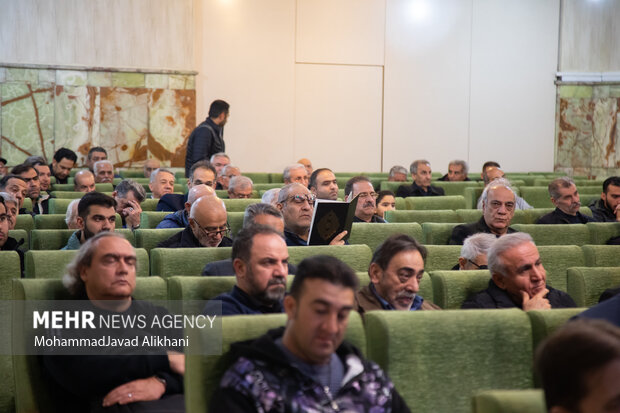 مراسم بزرگداشت اکبر خلیلی نویسنده و خبرنگار دفاع مقدس و انقلاب عصر امروز پنجشنبه ۲۸ دی ۱۴۰۲ در مسجد حجت بن الحسن تهران برگزار شد.