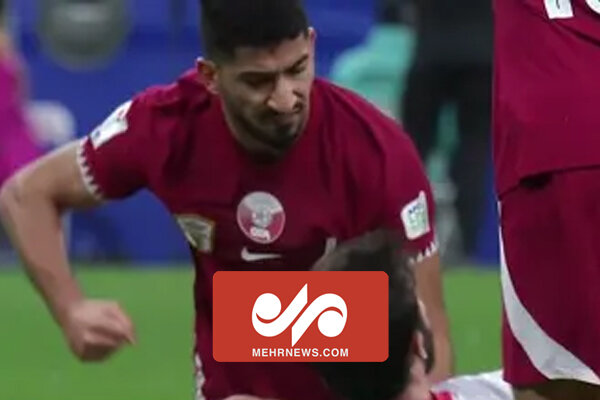 خطای خطرناک بازیکن تاجیکستانی و واکنش عجیب بازیکن قطر