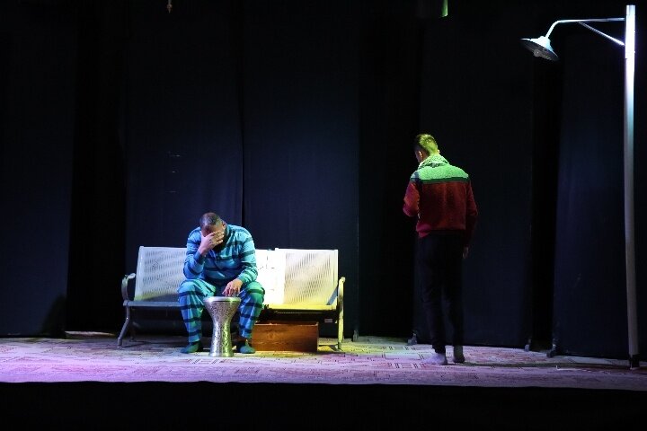 وقتی قیمتها جای «هنرمند» پا روی سِن میگذارند