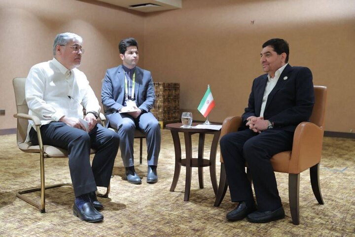 النائب الأول للرئيس الإيراني يجري مباحثات مع وزير الخارجية الفلبيني