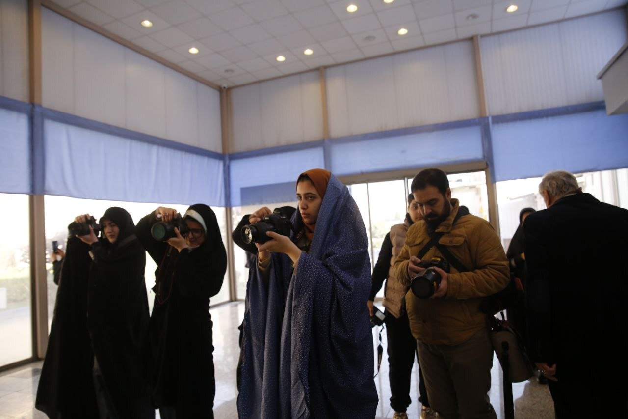 روایتی از عکاسی در حرم عبدالعظیم(ع)/ رزق ماه رجب برای سوژه‌ای ناب