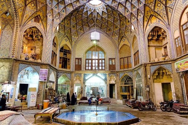 انشعاب برق ۱۶۰ مرکز تجاری در محدوده بازار تهران ایمن سازی شدند