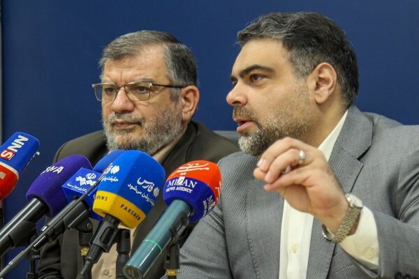 صفهای انتخاباتی جناح راست، پشت دروازه بهارستان