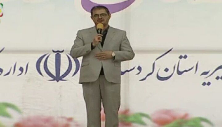 جشنی برای فرشتههای کرد ایرانی/ سالن۲۲ گولان شکوفه باران شد