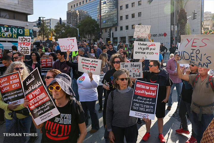 ‘Refuse to fight’: Jewish, Arab activists call for peace in Israel’s Haifa