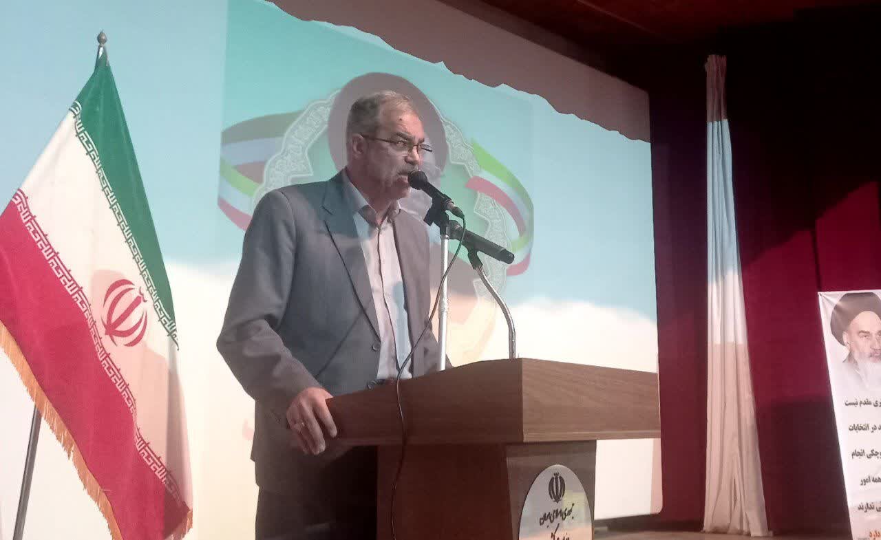 مردم نقش محوری در اقتدار انقلاب اسلامی ایفا میکنند مردم نقش محوری در اقتدار انقلاب اسلامی ایفا میکنند