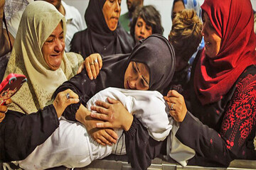 دفتر «تجسمی فجر ۱۶» بسته شد/ لغو چیدمان اعتراض به کودک‌کشی در غزه!