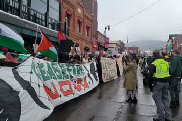 برگزاری راهپیمایی در حمایت از فلسطین در ساندنس/ بایدن تو نسل کشی!