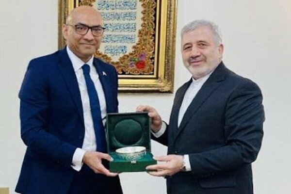 İran'ın Riyad Büyükelçisi Pakistanlı mevkidaşı ile görüştü