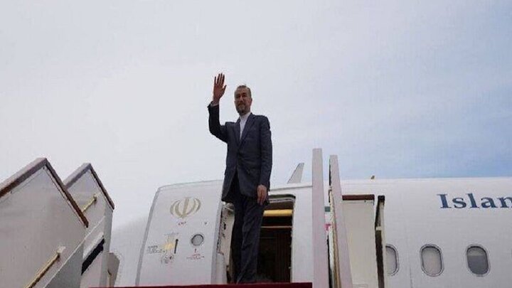 وزير الخارجية الإيراني يغادر طهران متوجها إلى سريلانكا