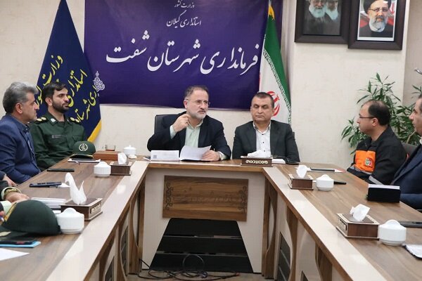 لغو مرخصی مدیران دستگاههای خدمات رسان در شفت لغو مرخصی مدیران دستگاههای خدمات رسان در شفت