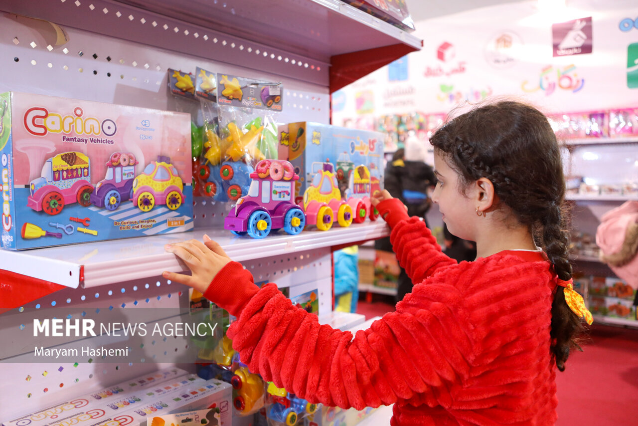 واردات اسباببازیهای مشابه چالش تولیدکنندگان ایرانی است