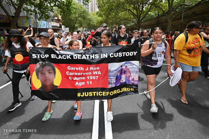 Thousands protest Australia Day celebrations