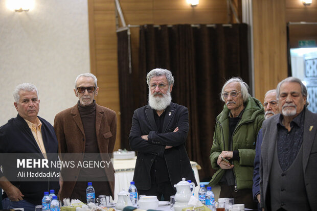 بهرام عظیمی در مراسم قرعه کشی جدول نمایش فیلم‌های چهل و دومین جشنواره فیلم فجر حضور دارد