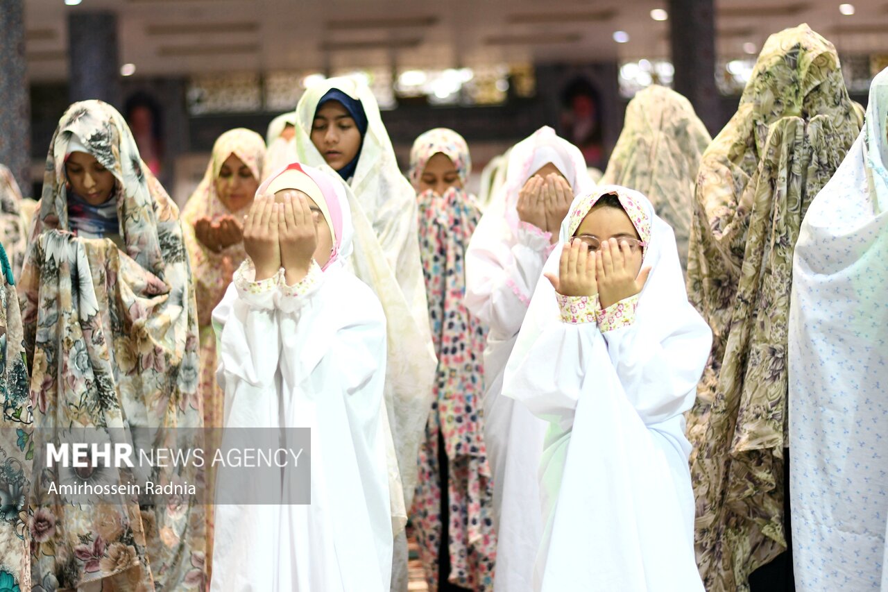 شور نوجوانانه در اعتکاف/ اینجا کلاس درس متفاوتی برپا است