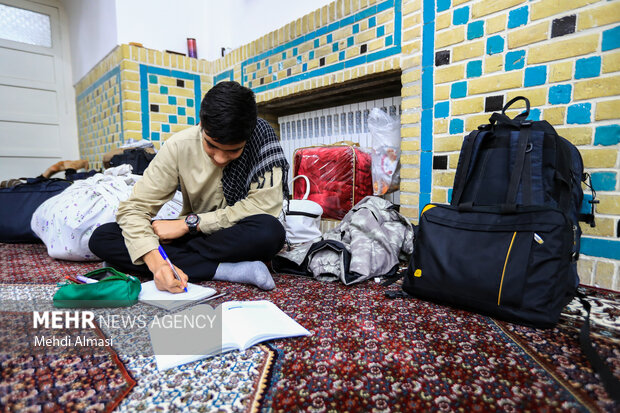 آخرین ساعات اعتکاف در زنجان