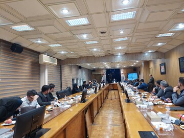 جلسه نمایندگان تشکل‌های فرهنگیان با وزیر/از مشکلات صندوق ذخیره تا لزوم توجه به امتحانات نهایی