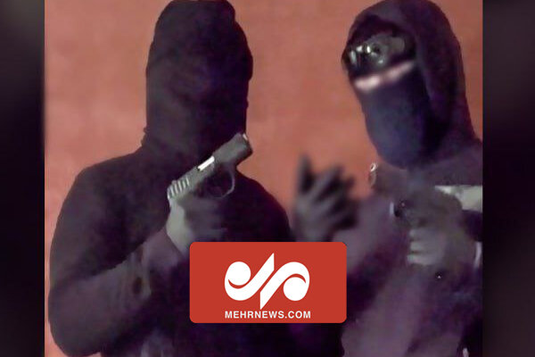 لحظه حمله تروریستهای داعشی به یک کلیسا در استانبول لحظه حمله تروریستهای داعشی به یک کلیسا در استانبول