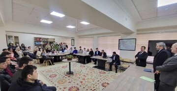 Iran deputy FM tours Uzbekistan’s TDSHU university