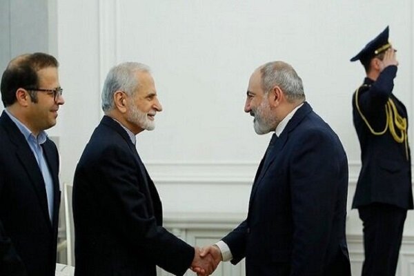 Iran's Kharrazi discusses ties with Armenia prime minister