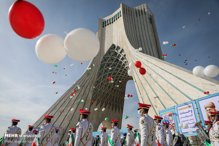 Iran marks Islamic Revolution anniv. as Ten-Day Fajr begins