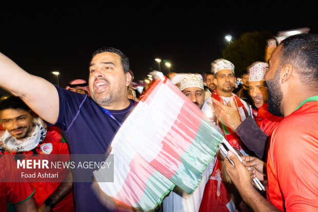 با گذر از بازی‌های گروهی در هجدهمین دوره مسابقات جام ملت‌های آسیا در شهر دوحه قطر، هواداران تیم‌های حاضر همچنان با اشتیاق و شور و هیجان زیادی در حال تشویق تیم‌های خود هستند