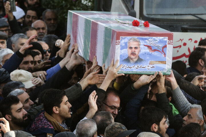 شهید امیدزاده که بود؟ /«حاج صادق» دنبال شهادت بود