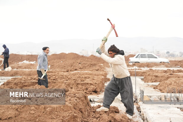 اردوی خبری «راویان پیشرفت» پروژه های نهضت ملی مسکن کرمانشاه