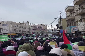 اردن، حکومت کا اسرائیل کو ٹرانزٹ روٹ دینے پر عوام سراپا احتجاج