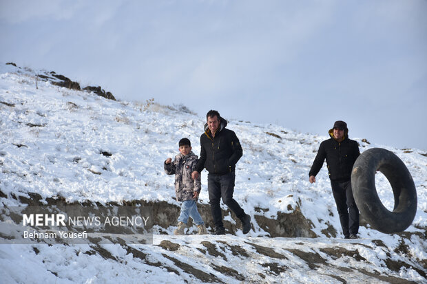 Snowtubing in Iran's Arak
