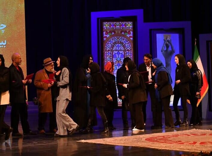 درخشش هنرمندان تئاتر لرستان در جشنواره فجر 2