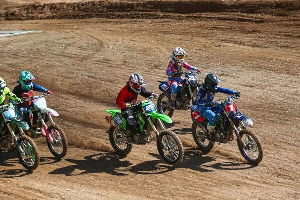 نفرات برتر آقایان و بانوان مسابقات موتوکراس مشخص شدند