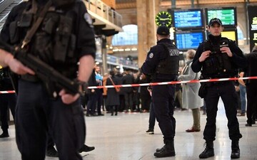Paris'te tren istasyonunda bıçaklı saldırı