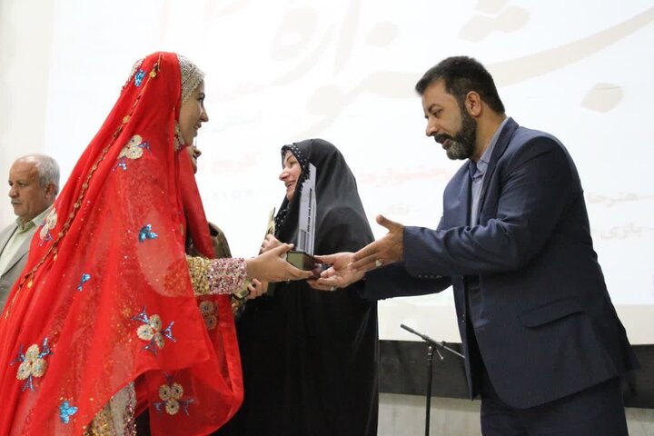  آیین پایانی جشنواره اقوام دانشگاه فرهنگیان در بوشهر برگزار شد