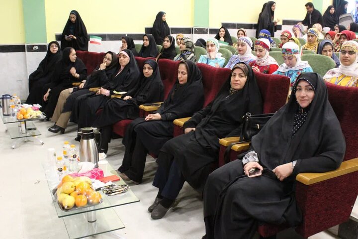 آیین پایانی جشنواره اقوام دانشگاه فرهنگیان در بوشهر برگزار شد