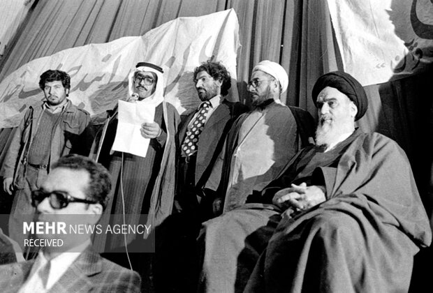 هشدارهای امام خمینی درباره روحانیون وابسته، مقدسنما و تحجرگرا