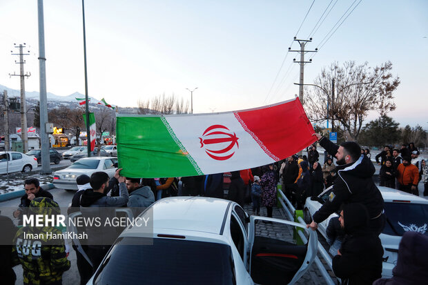 شادی مردم همدان بعد از بازی ایران ژاپن