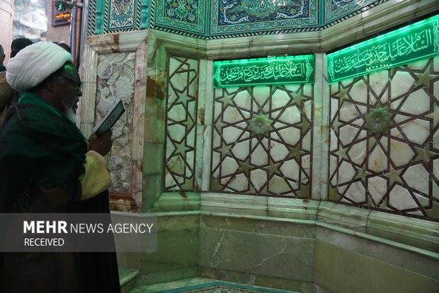 دعا و مناجات شیخ زکزاکی در مسجد جمکران
