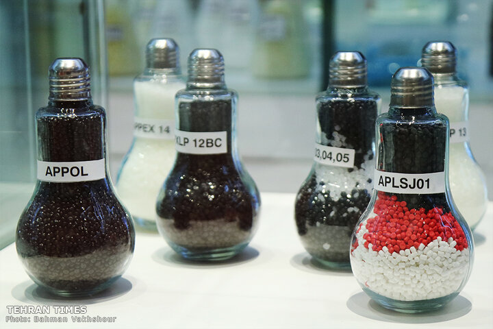 Tehran’s iHiT displays broad range of products