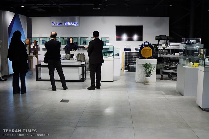 Tehran’s iHiT displays broad range of products