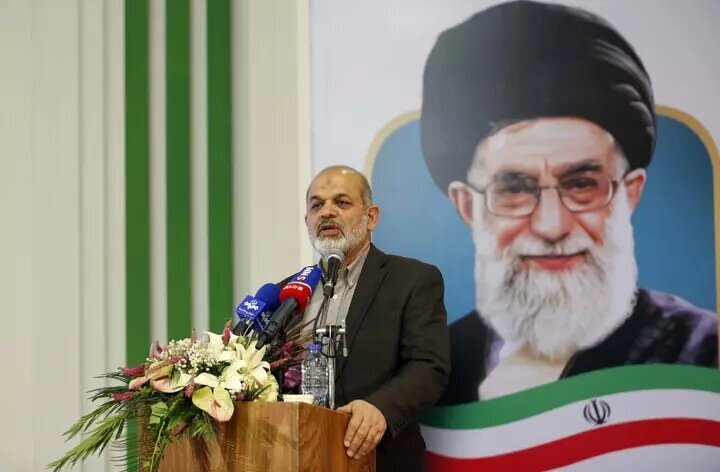 لازمه مجلس قوی یک انتخابات باشکوه با مشارکت بالای مردم است لازمه مجلس قوی یک انتخابات باشکوه با مشارکت بالای مردم است