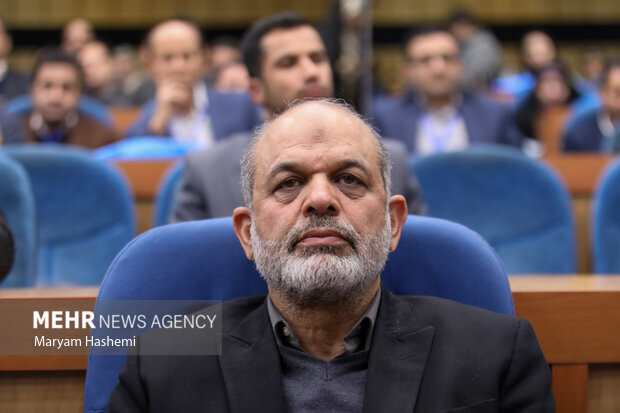 ضرورت تشکیل شرکتهای قوی دانشبنیان در صنایع نفت و گاز و پتروشیمی ضرورت تشکیل شرکتهای قوی دانشبنیان در صنایع نفت و گاز و پتروشیمی